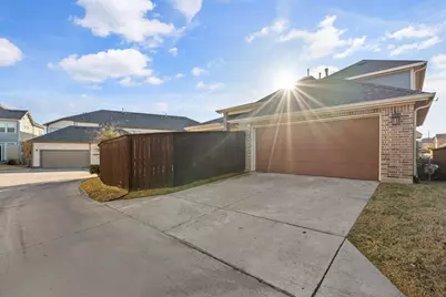 2812 Orchid Street, Carrollton, TX 75007 - Photo 35