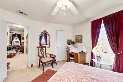 506 W College Street, Canton, TX 75103 - Photo 11