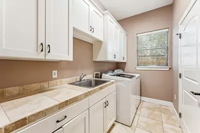 1325 Preston Trail Court, Granbury, TX 76048 - Photo 17