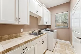 1325 Preston Trail Ct, Granbury, TX 76048 - Photo 17