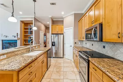 1325 Preston Trail Court, Granbury, TX 76048 - Photo 15