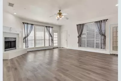 426 Richmond Street, Irving, TX 75063 - Photo 11