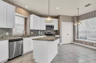 426 Richmond St, Irving, TX 75063 - Photo 17