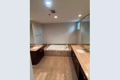 4122 Avondale Avenue #204, Dallas, TX 75219 - Photo 13