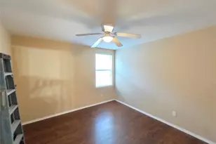 8409 Cotton Valley Ln, Arlington, TX 76002 - Photo 21