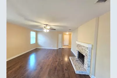 8409 Cotton Valley Lane, Arlington, TX 76002 - Photo 9