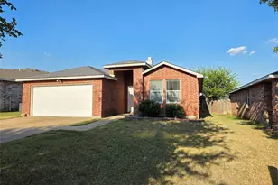 8409 Cotton Valley Ln, Arlington, TX 76002 - Photo 3