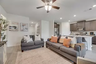 10613 Ponderosa Trl, Aubrey, TX 76227 - Photo 13