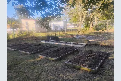 510 US Business Highway 82, Avery, TX 75554 - Photo 9