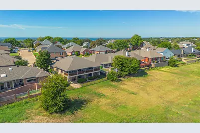 8418 Golf Club Circle, Fort Worth, TX 76179 - Photo 33