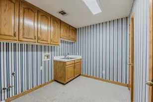 8418 Golf Club Cir, Fort Worth, TX 76179 - Photo 23