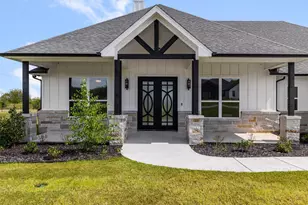 8524 Bronco Dr, Godley, TX 76044 - Photo 3