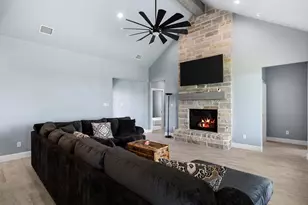 8524 Bronco Dr, Godley, TX 76044 - Photo 5