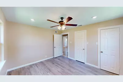 3201 Lakeland Street, Fort Worth, TX 76111 - Photo 17