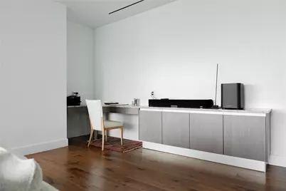 3130 N Harwood Street #2006, Dallas, TX 75201 - Photo 17