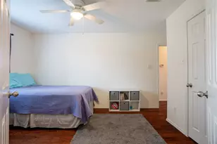 1109 Linden Dr, Burleson, TX 76028 - Photo 13