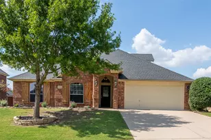 1109 Linden Dr, Burleson, TX 76028 - Photo 1