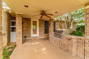 7022 Escondido Dr, Arlington, TX 76016 - Photo 5