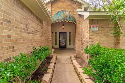 7022 Escondido Drive, Arlington, TX 76016 - Photo 3