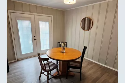 525 Maple Street, Commerce, TX 75428 - Photo 9