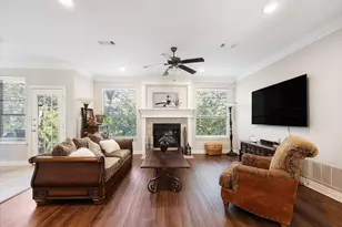 1512 Valley Creek Rd, Denton, TX 76205 - Photo 3