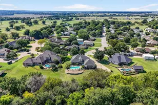 202 Hillside Ln, Lindsay, TX 76250 - Photo 35