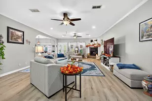 202 Hillside Ln, Lindsay, TX 76250 - Photo 5