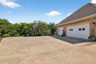 202 Hillside Ln, Lindsay, TX 76250 - Photo 31