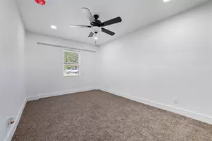 118 Evelyn St, DeSoto, TX 75115 - Photo 23