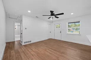 118 Evelyn St, DeSoto, TX 75115 - Photo 11