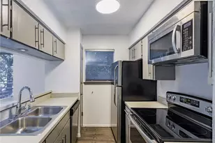 4211 Holland Ave, Dallas, TX 75219 - Photo 9