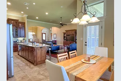 1100 Wessex Drive, Woodway, TX 76712 - Photo 11