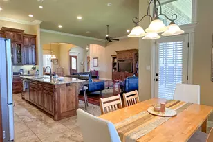 1100 Wessex Dr, Woodway, TX 76712 - Photo 11