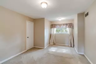 4217 Hockaday Dr, Dallas, TX 75229 - Photo 31