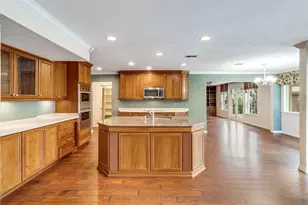 4217 Hockaday Dr, Dallas, TX 75229 - Photo 9