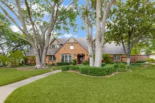 4217 Hockaday Dr, Dallas, TX 75229 - Photo 1