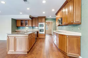 4217 Hockaday Dr, Dallas, TX 75229 - Photo 7