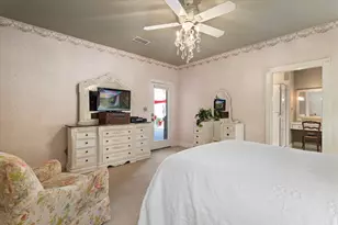 326 W Liberty St, Pilot Point, TX 76258 - Photo 19