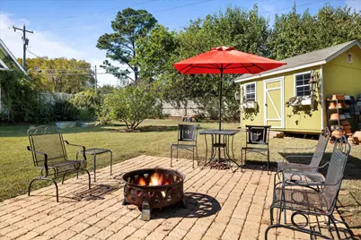 326 W Liberty Street, Pilot Point, TX 76258 - Photo 37