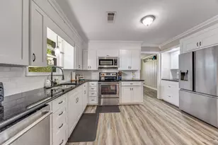 9591 Dripping Springs Rd, Denison, TX 75021 - Photo 11