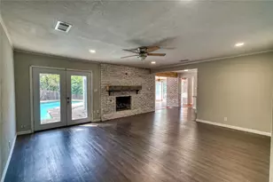 7540 Monterrey Dr, Fort Worth, TX 76112 - Photo 7