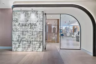 2430 Victory Park Ln, Dallas, TX 75219 - Photo 37