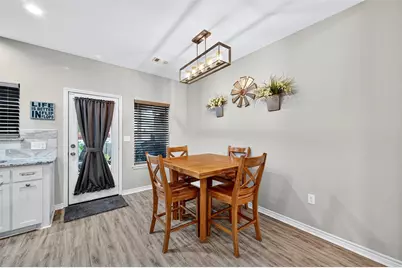 307 Brockett Street, Collinsville, TX 76233 - Photo 9