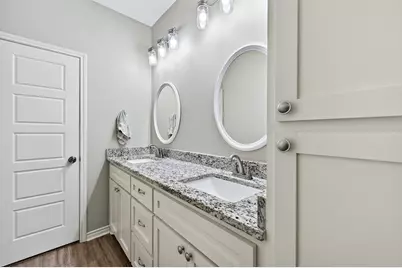 307 Brockett Street, Collinsville, TX 76233 - Photo 19