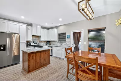 307 Brockett Street, Collinsville, TX 76233 - Photo 13