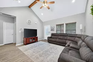 307 Brockett St, Collinsville, TX 76233 - Photo 7