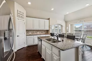 2425 Moon Dance Ln, Midlothian, TX 76065 - Photo 11