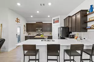 10705 Klondike Ln, Aubrey, TX 76227 - Photo 5