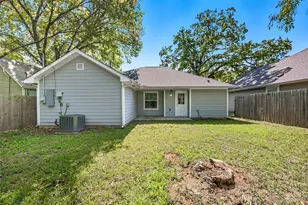 415 W Monterey St, Denison, TX 75020 - Photo 17