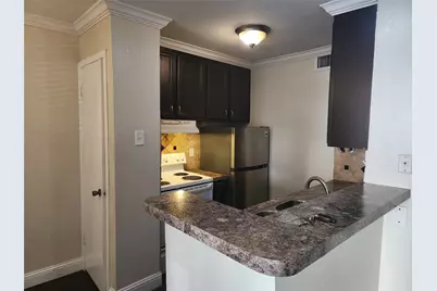 1603 N Garrett Avenue #204, Dallas, TX 75206 - Photo 3